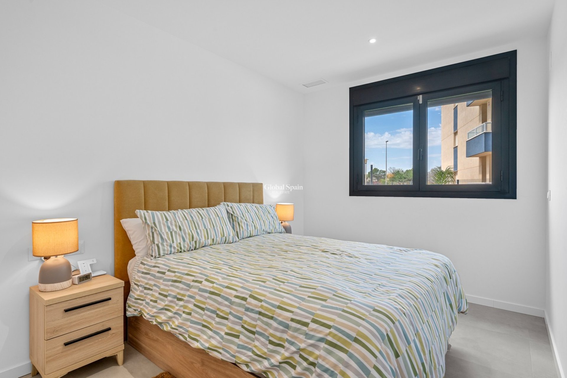 Venta - APARTAMENTO -
DEHESA DE CAMPOAMOR