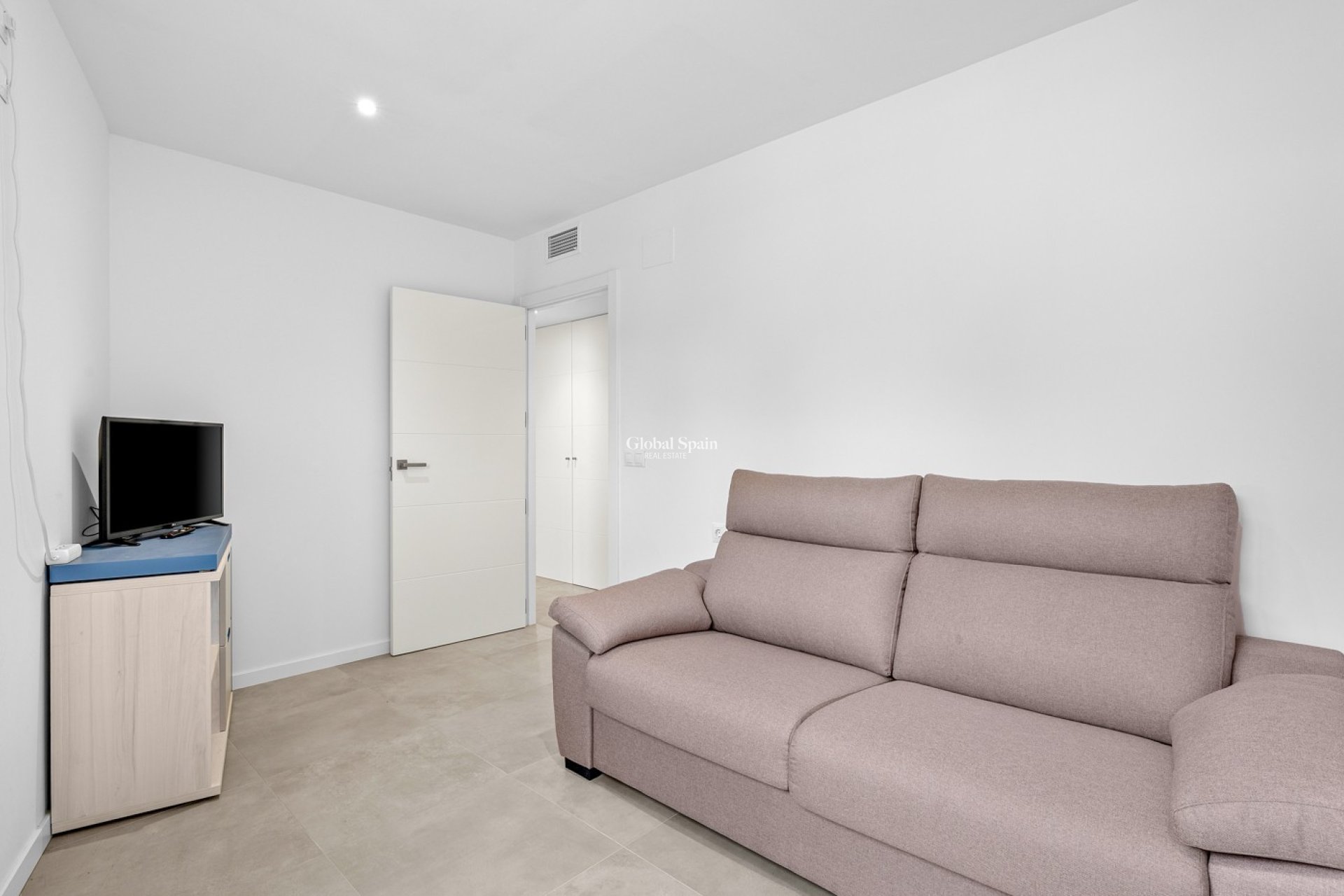 Venta - APARTAMENTO -
DEHESA DE CAMPOAMOR