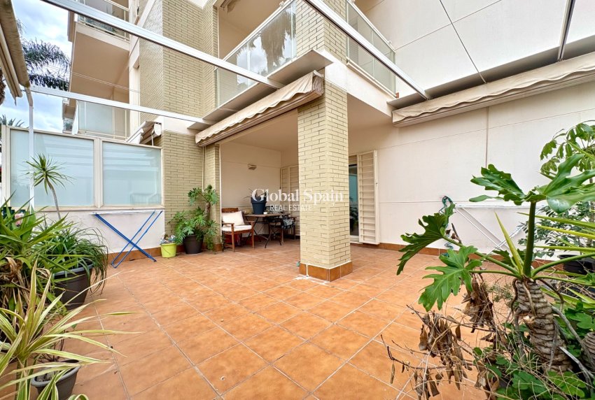 Venta - APARTAMENTO -
DENIA - Center