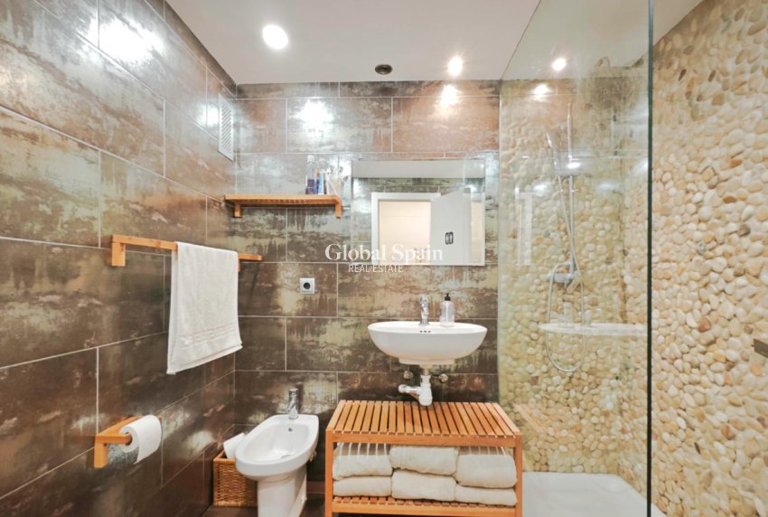 Venta - APARTAMENTO -
DENIA - Center