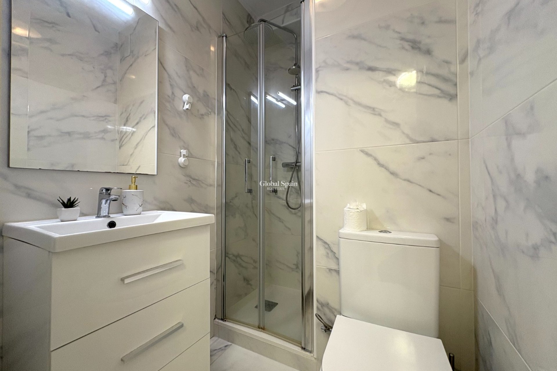 Venta - APARTAMENTO -
DENIA - Center