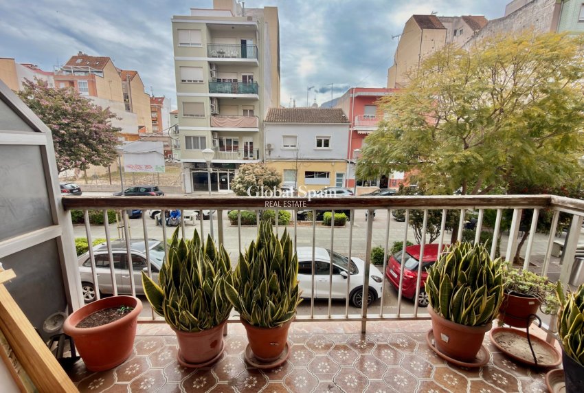 Venta - APARTAMENTO -
DENIA - Center
