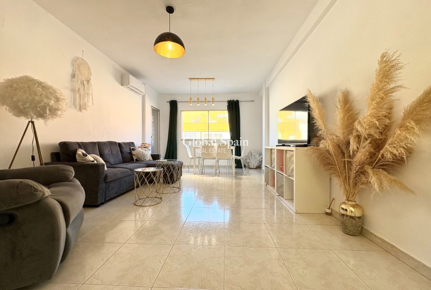 Venta - APARTAMENTO -
DENIA - Center