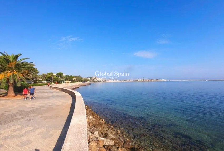 Venta - APARTAMENTO -
DENIA - Las Rotas - Les Rotes