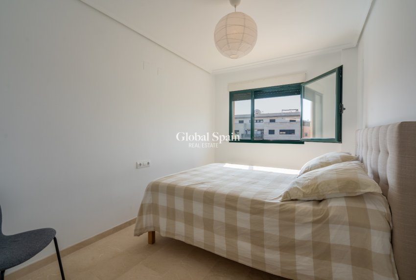 Venta - APARTAMENTO -
DENIA - Port