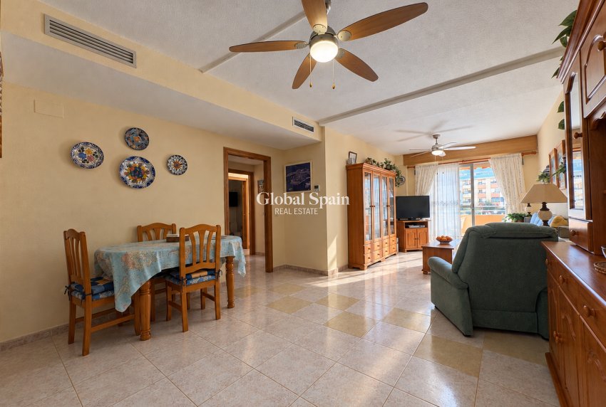 Venta - APARTAMENTO -
DENIA - Port