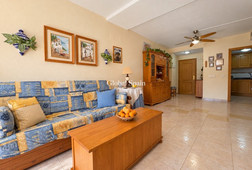 Venta - APARTAMENTO -
DENIA - Port