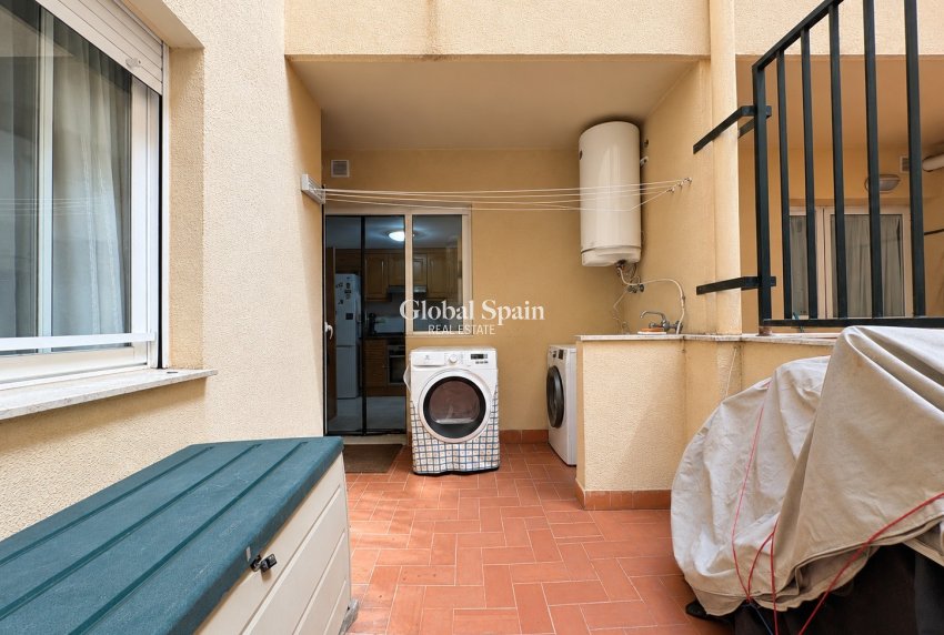Venta - APARTAMENTO -
DENIA - Port