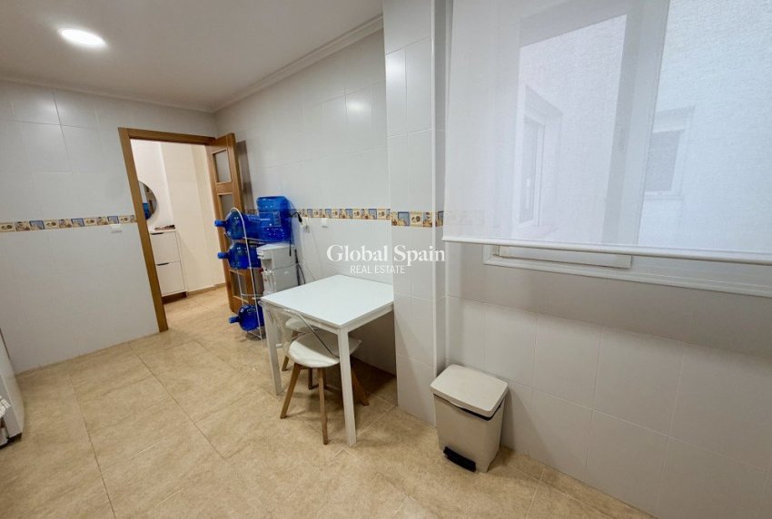 Venta - APARTAMENTO -
DOLORES - Costa Blanca