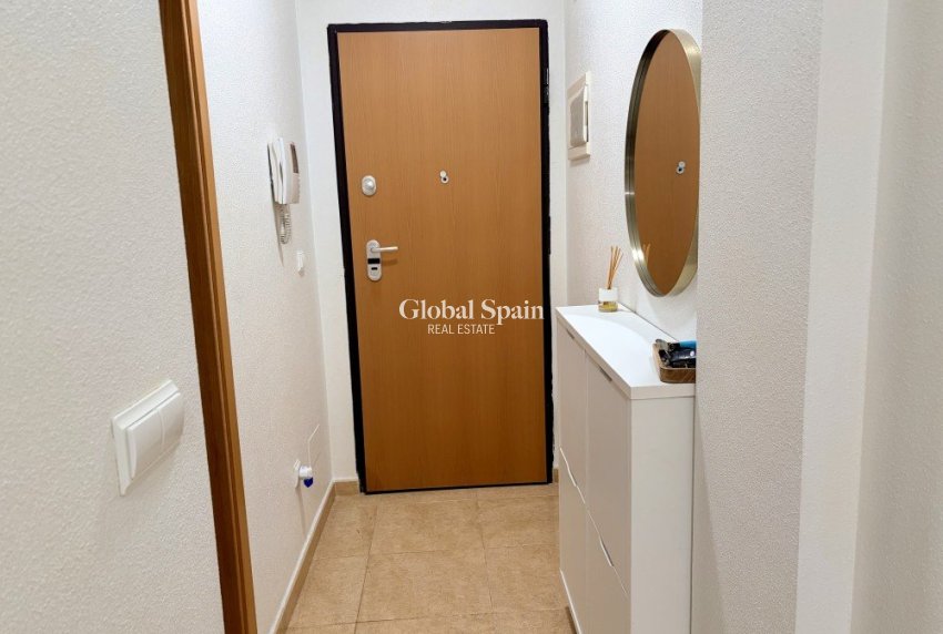 Venta - APARTAMENTO -
DOLORES - Costa Blanca