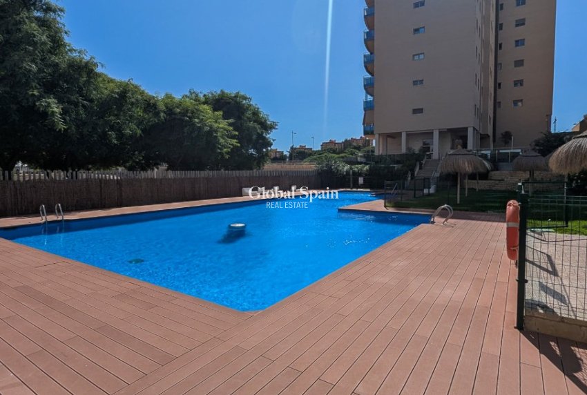 Venta - APARTAMENTO -
EL CAMPELLO - Campello