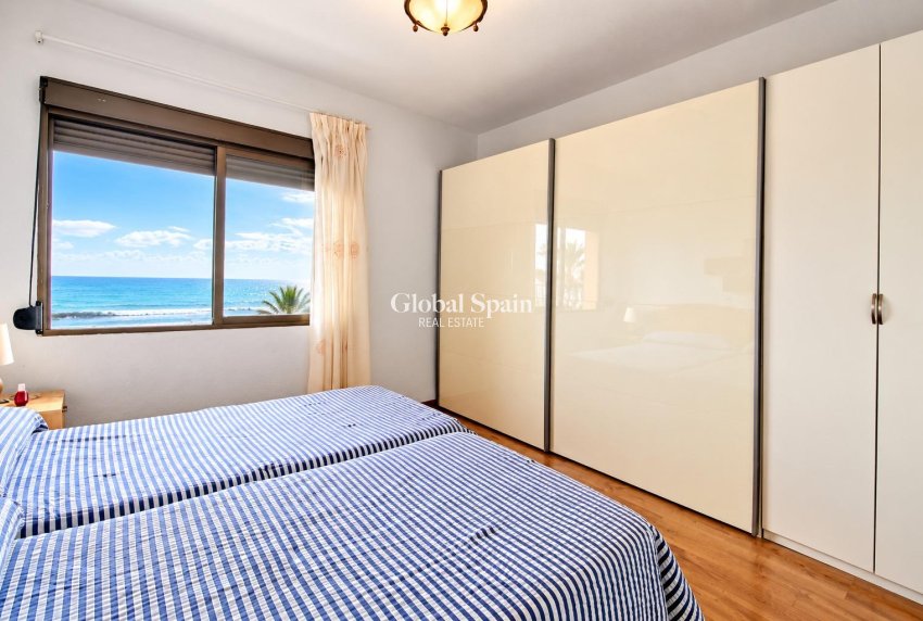 Venta - APARTAMENTO -
El Campello - Playa Muchavista