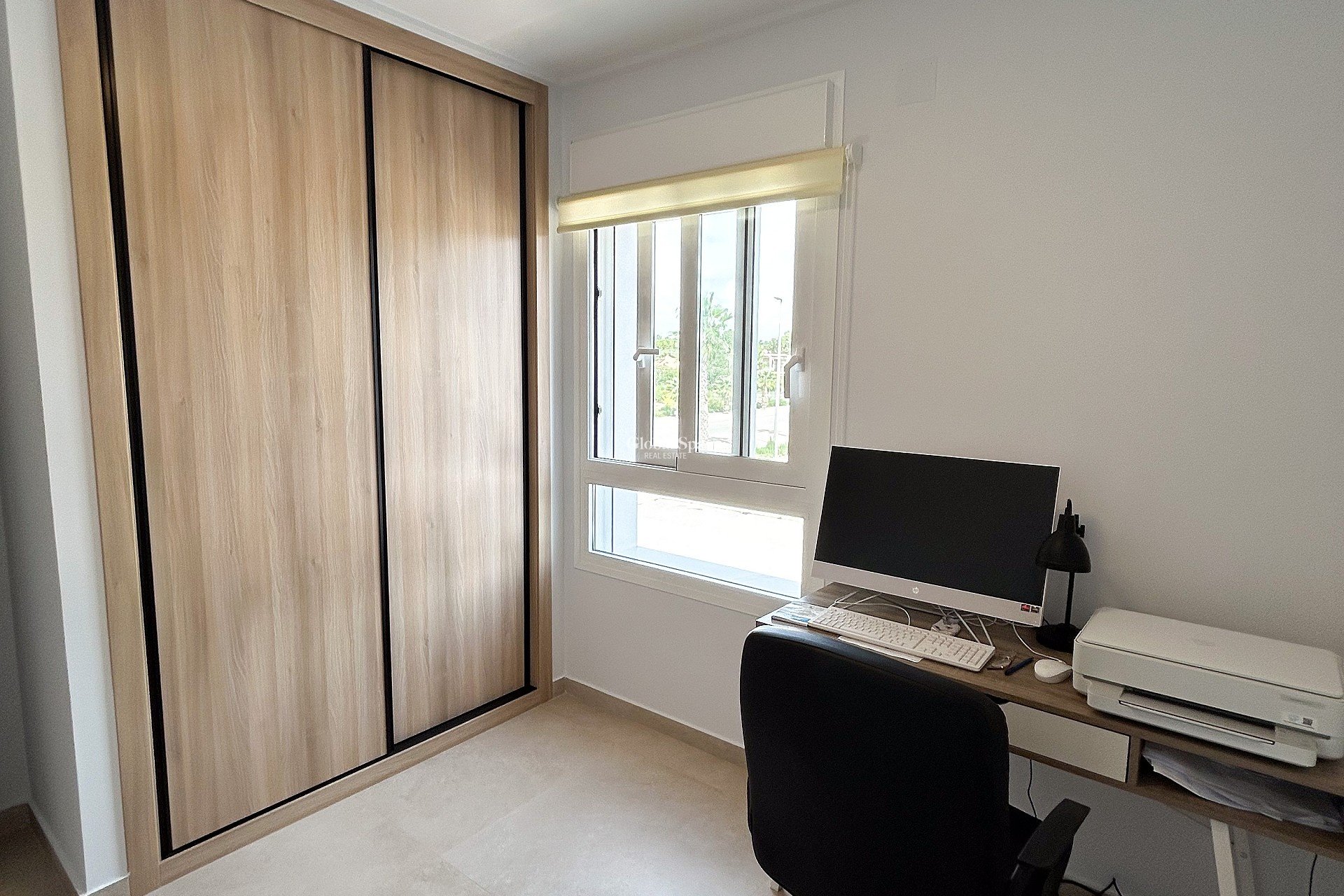 Venta - APARTAMENTO -
EL RASO - Costa Blanca