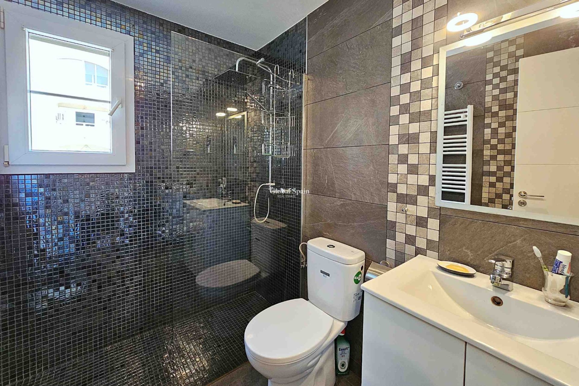 Venta - APARTAMENTO -
EL TORO - Calvià