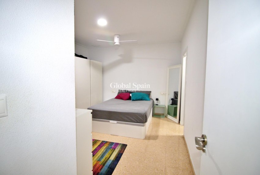 Venta - APARTAMENTO -
ELCHE - Plaza Madrid