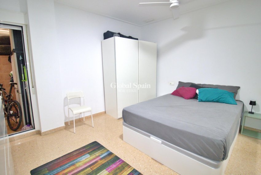 Venta - APARTAMENTO -
ELCHE - Plaza Madrid