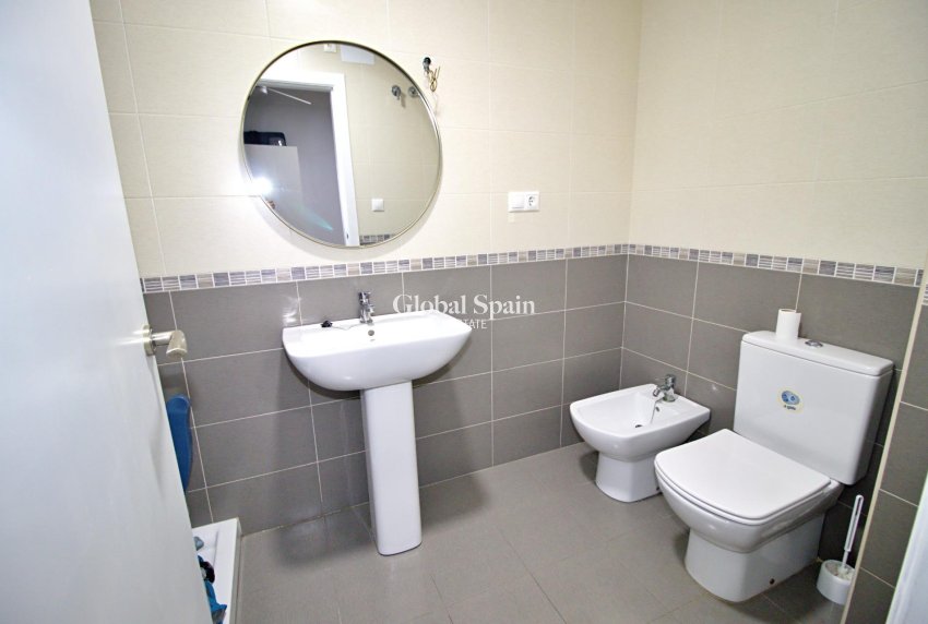 Venta - APARTAMENTO -
ELCHE - Plaza Madrid