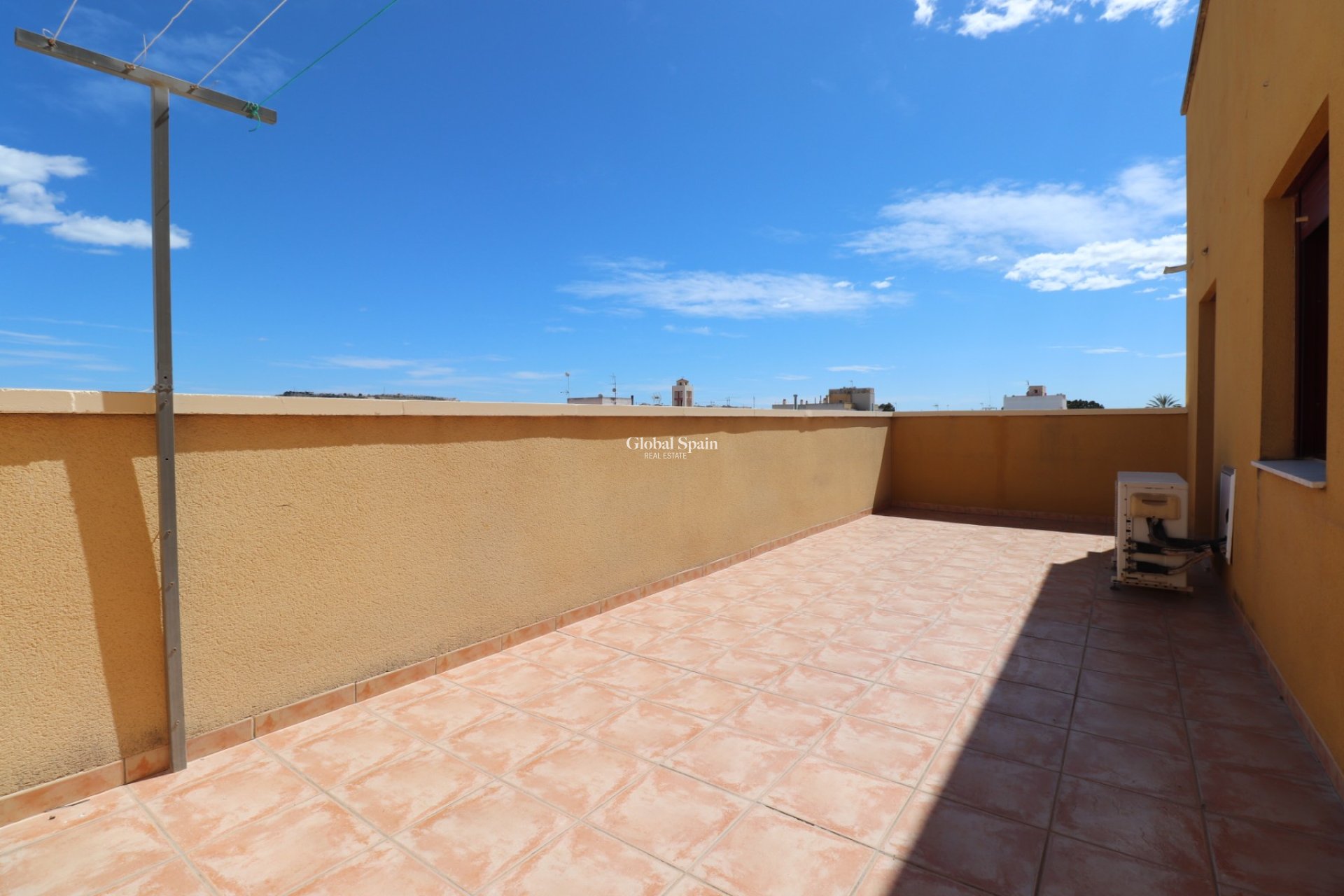 Venta - APARTAMENTO -
Formentera del Segura - Formentera - Village