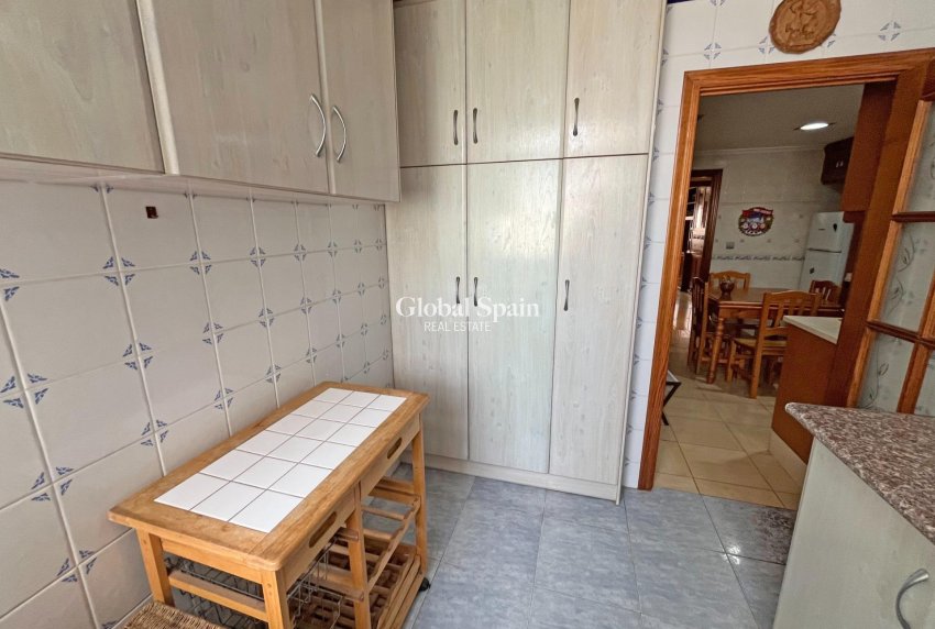 Venta - APARTAMENTO -
FORMENTERA DEL SEGURA - Palacios