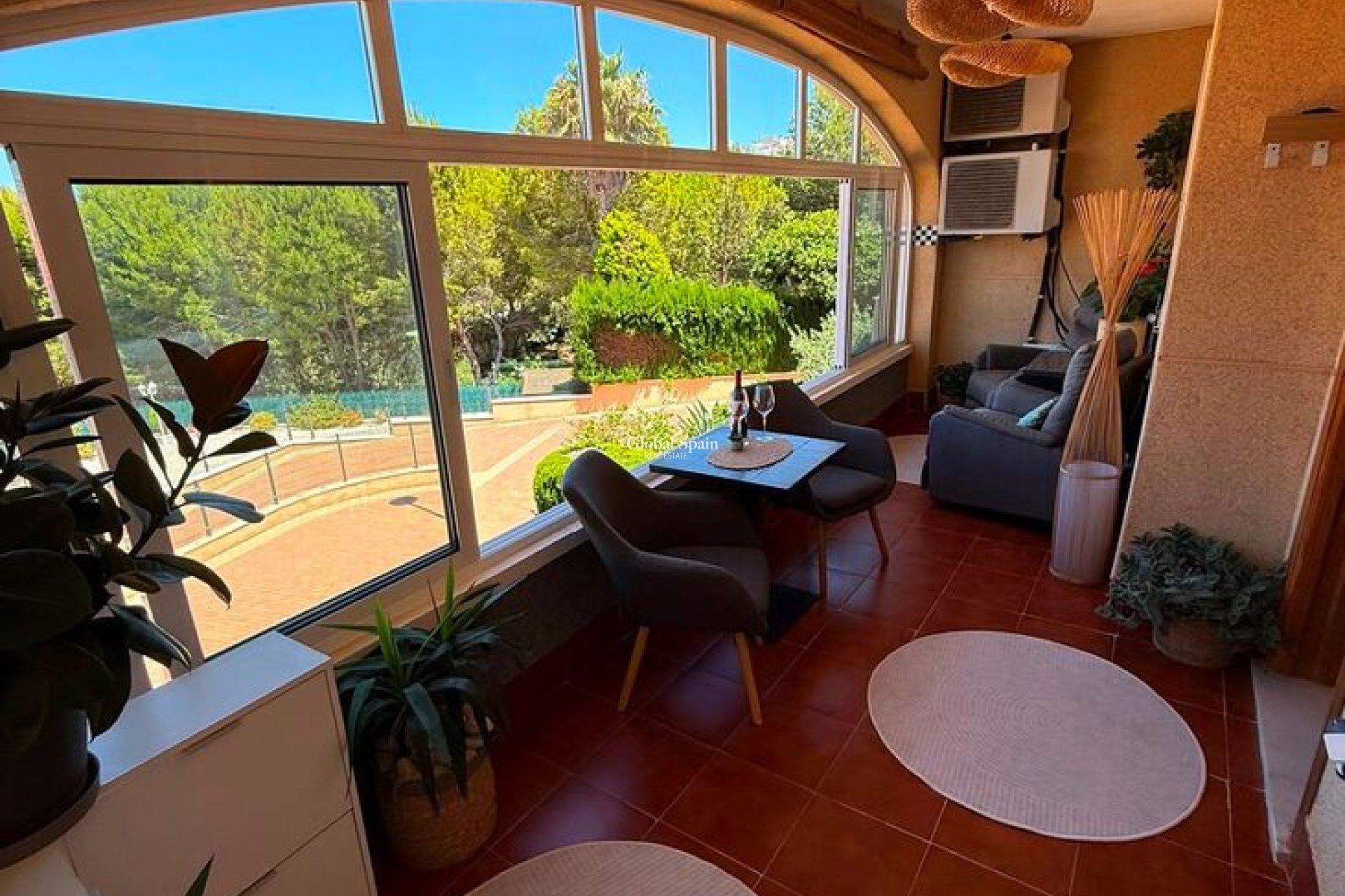 Venta - APARTAMENTO -
GRAN ALACANT - Costa Blanca