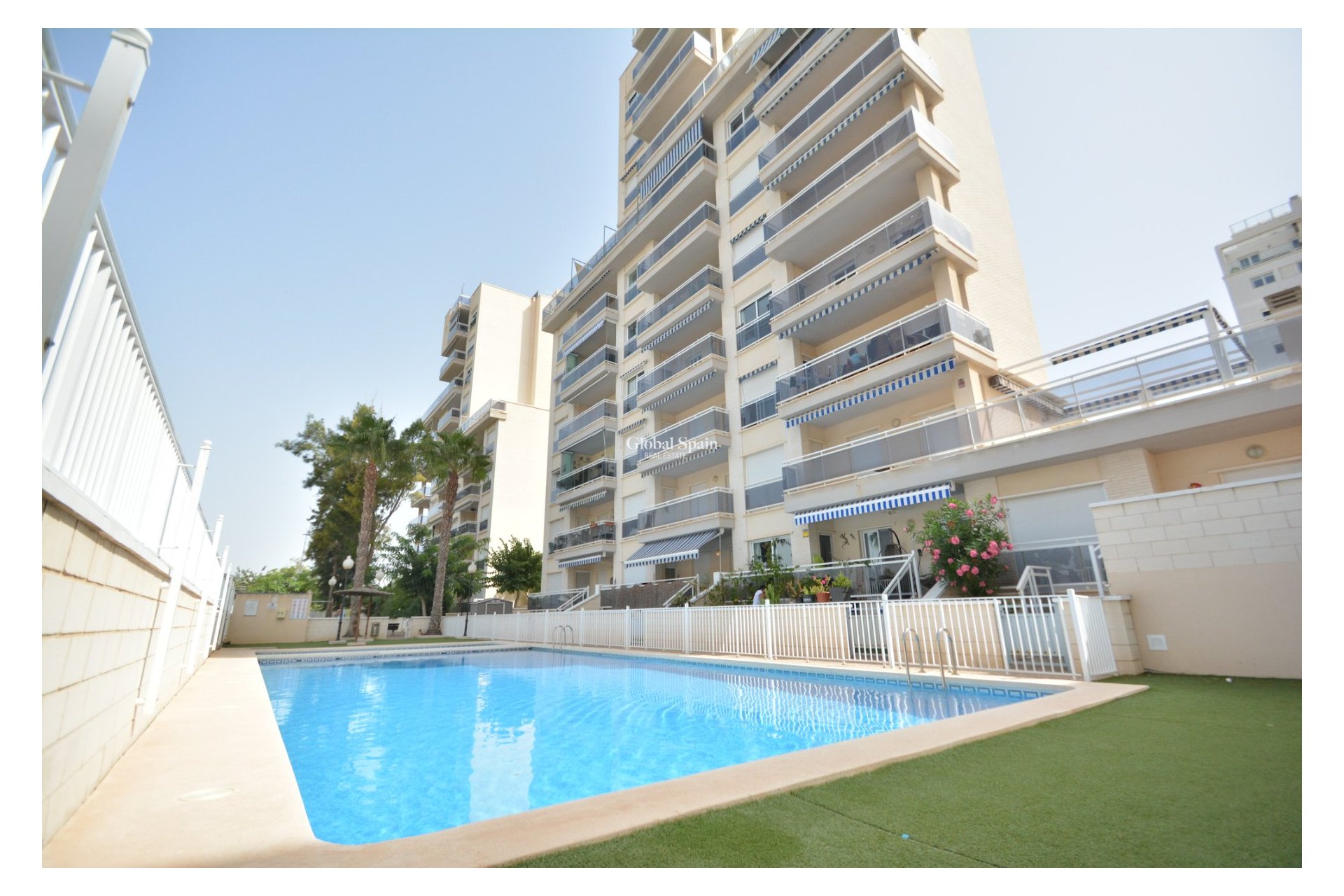 Venta - APARTAMENTO -
GUARDAMAR DEL SEGURA - Costa Blanca