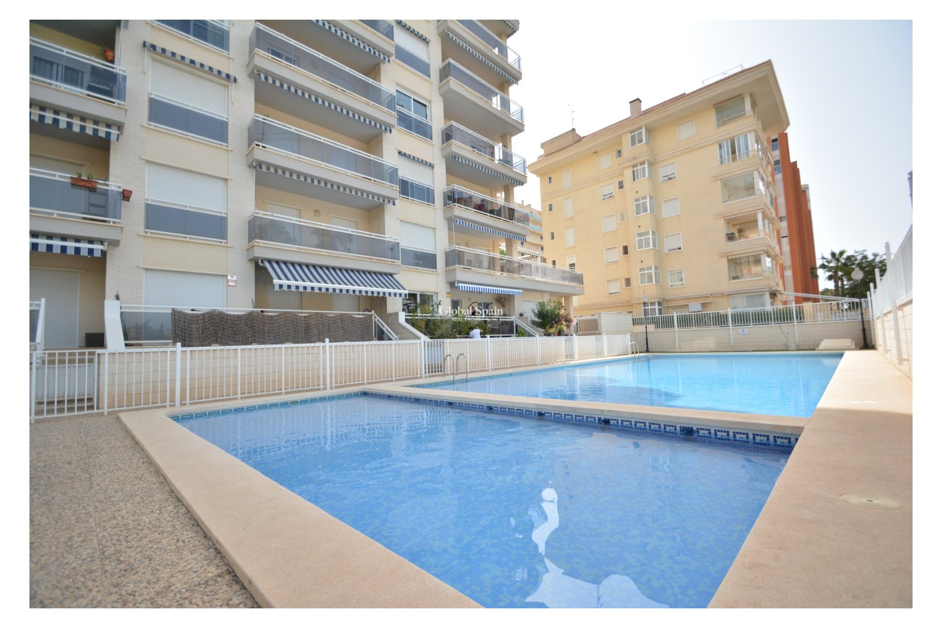 Venta - APARTAMENTO -
GUARDAMAR DEL SEGURA - Costa Blanca