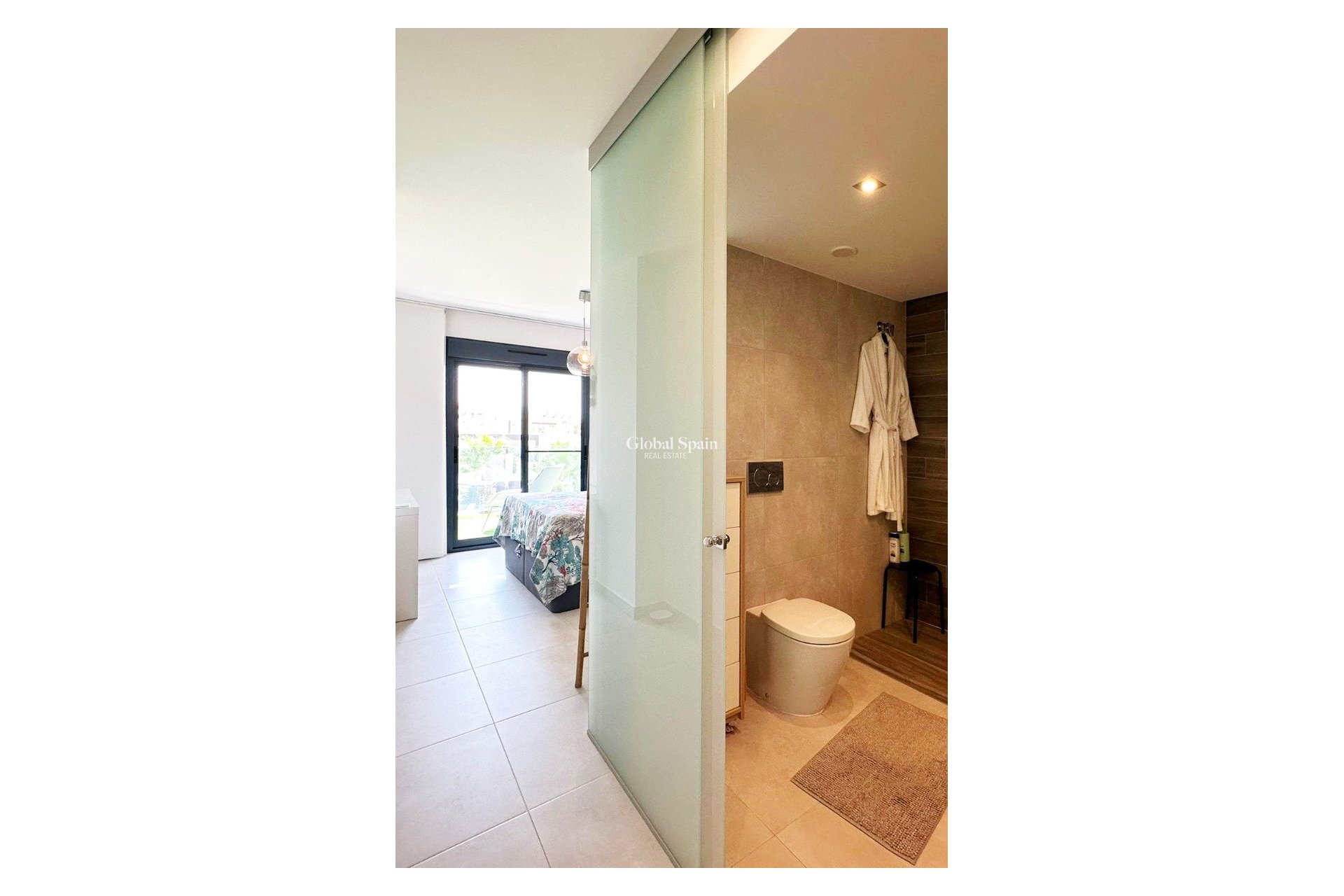 Venta - APARTAMENTO -
GUARDAMAR DEL SEGURA - Costa Blanca