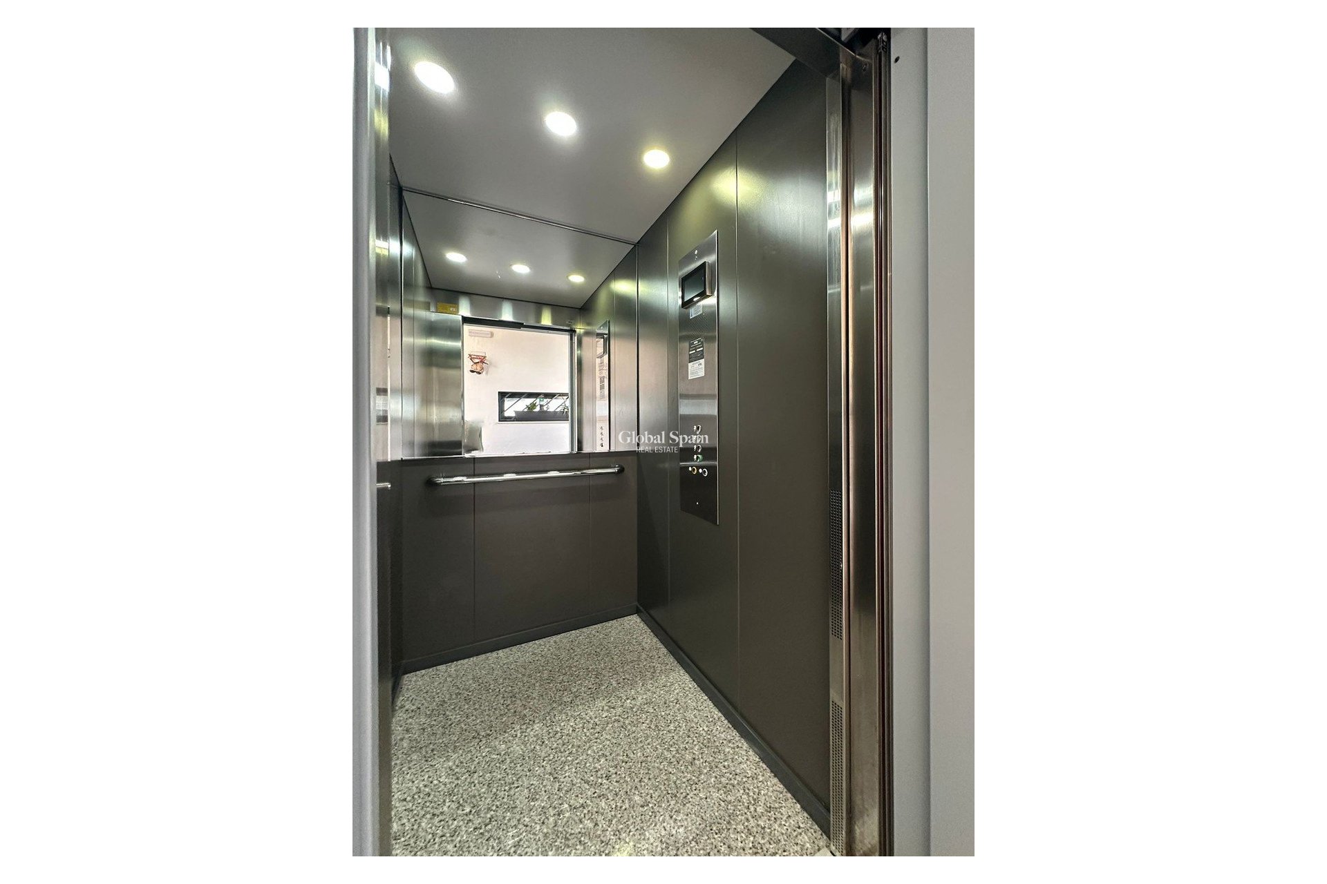 Venta - APARTAMENTO -
GUARDAMAR DEL SEGURA - Costa Blanca