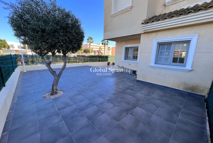 Venta - APARTAMENTO -
GUARDAMAR DEL SEGURA - Costa Blanca