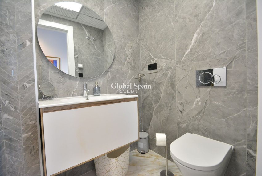 Venta - APARTAMENTO -
GUARDAMAR DEL SEGURA - Costa Blanca