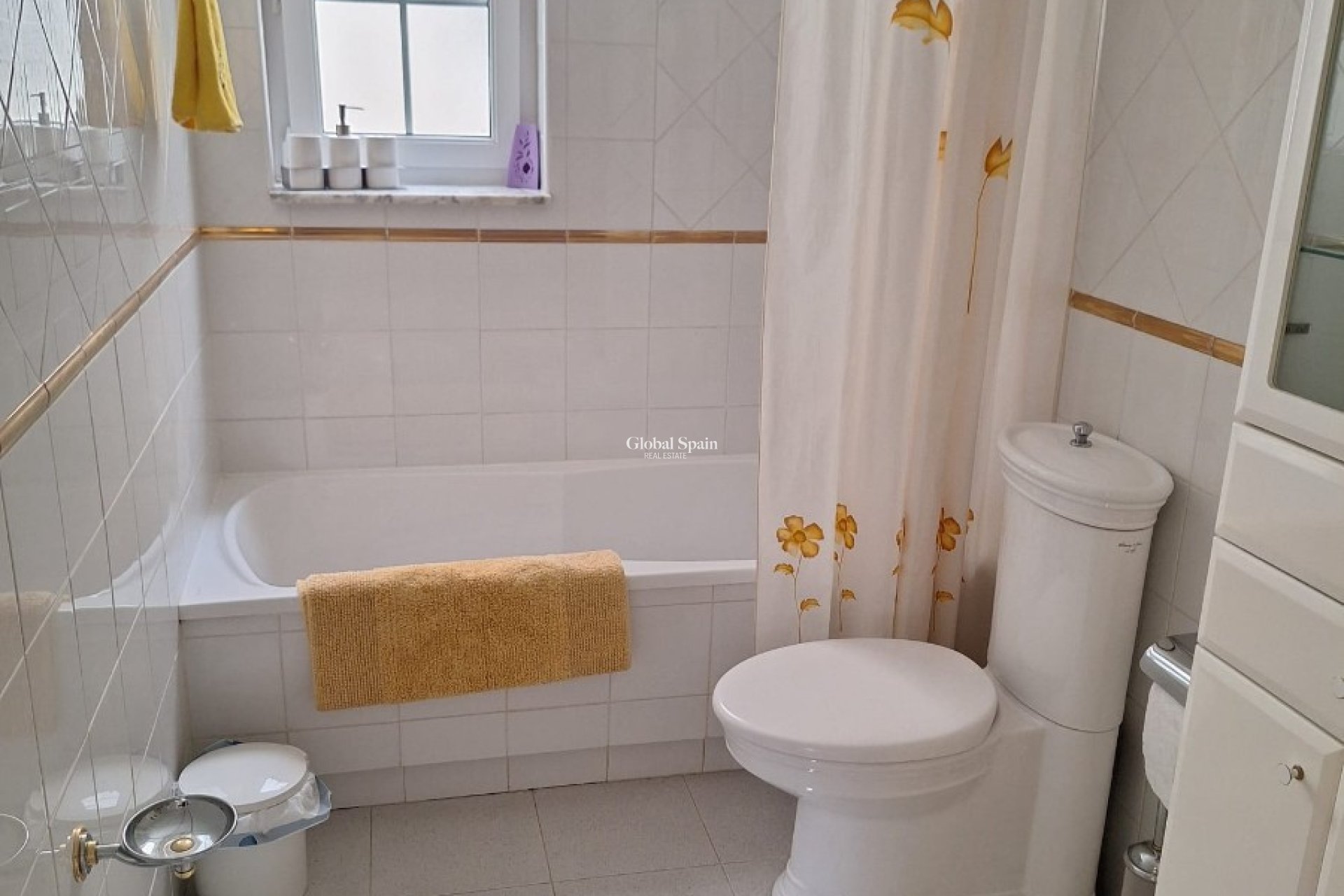 Venta - APARTAMENTO -
GUARDAMAR DEL SEGURA - Costa Blanca