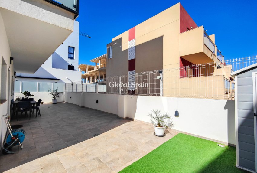 Venta - APARTAMENTO -
GUARDAMAR DEL SEGURA - Costa Blanca