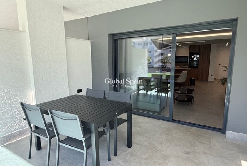 Venta - APARTAMENTO -
GUARDAMAR DEL SEGURA - Costa Blanca