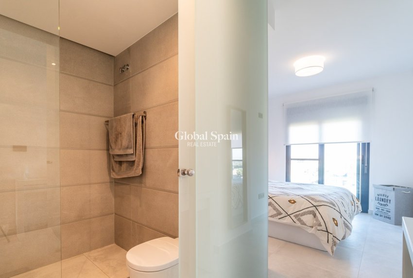 Venta - APARTAMENTO -
GUARDAMAR DEL SEGURA - Costa Blanca