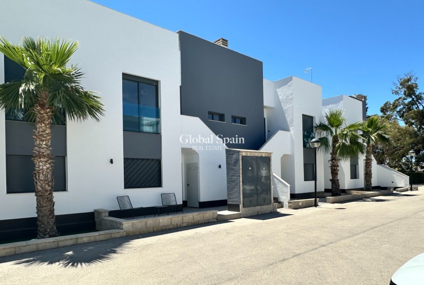 Venta - APARTAMENTO -
GUARDAMAR DEL SEGURA - Costa Blanca