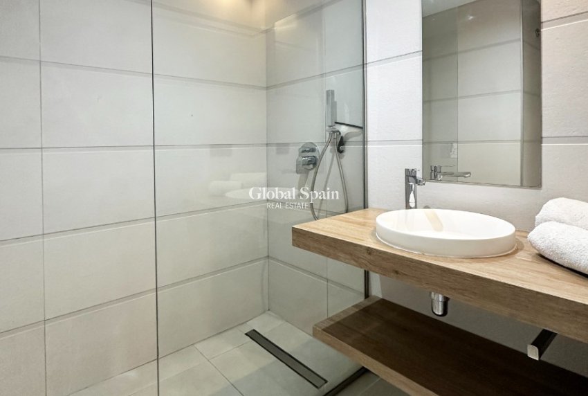 Venta - APARTAMENTO -
GUARDAMAR DEL SEGURA - Costa Blanca