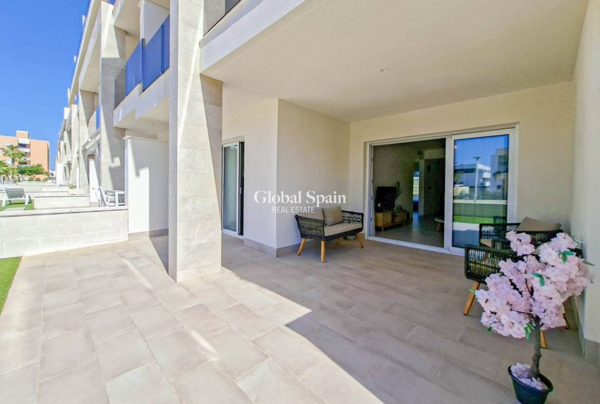 Venta - APARTAMENTO -
GUARDAMAR DEL SEGURA - Costa Blanca