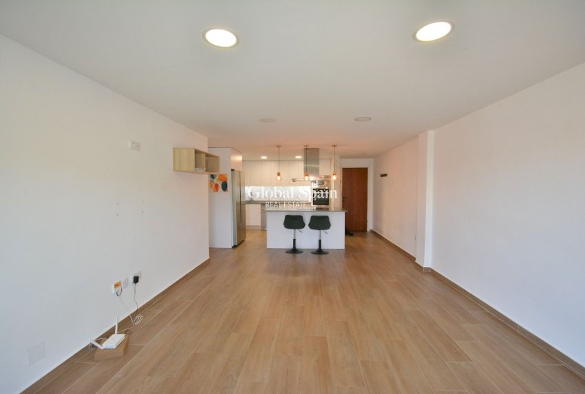 Venta - APARTAMENTO -
GUARDAMAR DEL SEGURA - Costa Blanca