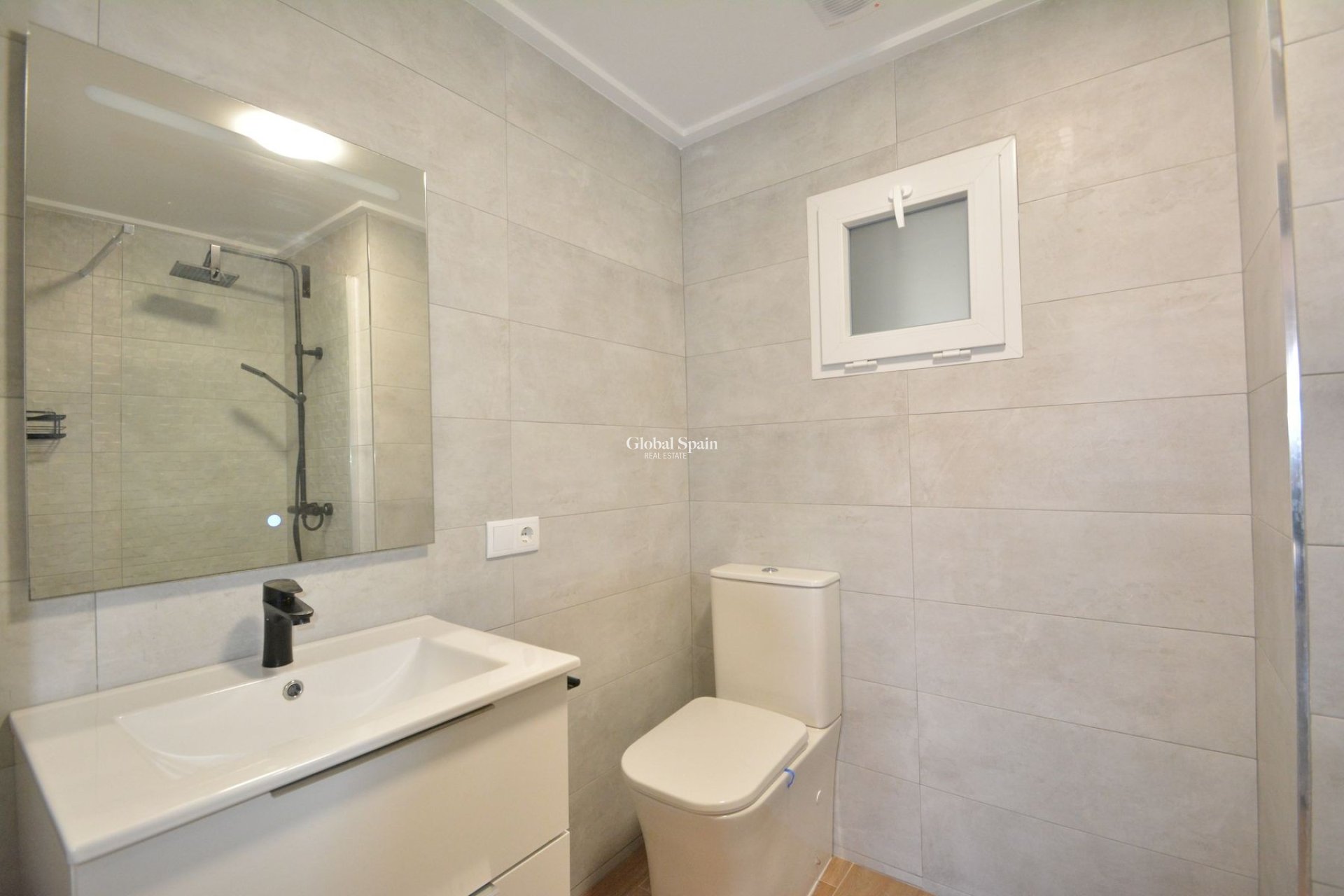 Venta - APARTAMENTO -
GUARDAMAR DEL SEGURA - Costa Blanca
