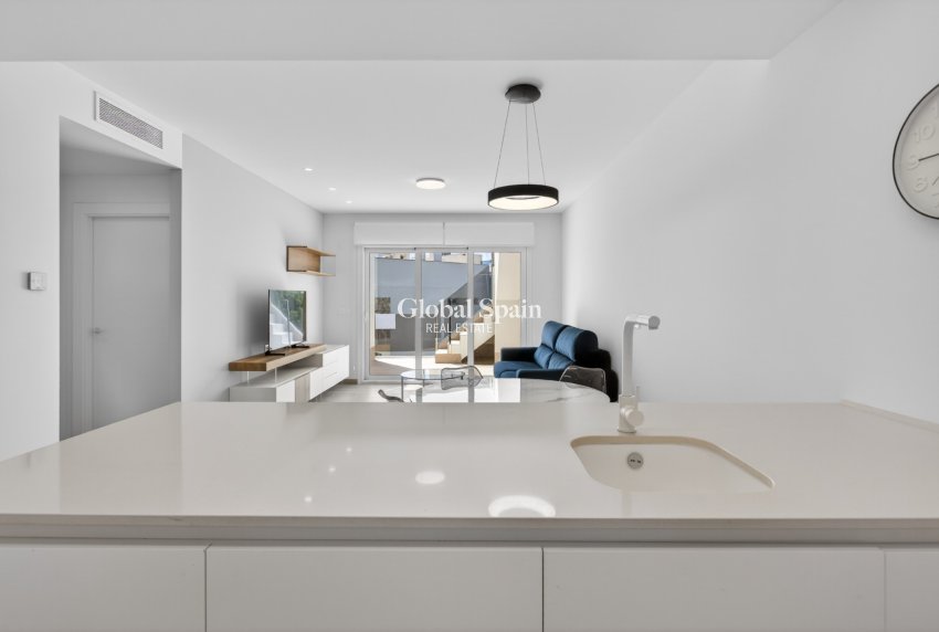 Venta - APARTAMENTO -
GUARDAMAR DEL SEGURA - Costa Blanca