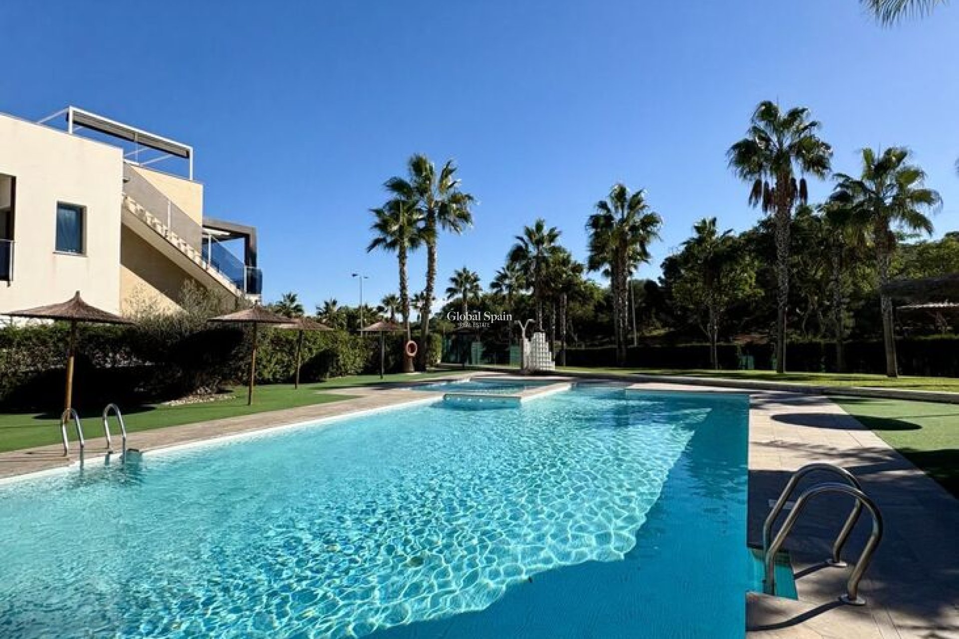 Venta - APARTAMENTO -
GUARDAMAR DEL SEGURA - Costa Blanca