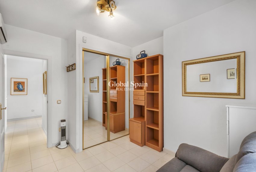 Venta - APARTAMENTO -
GUARDAMAR DEL SEGURA - Costa Blanca