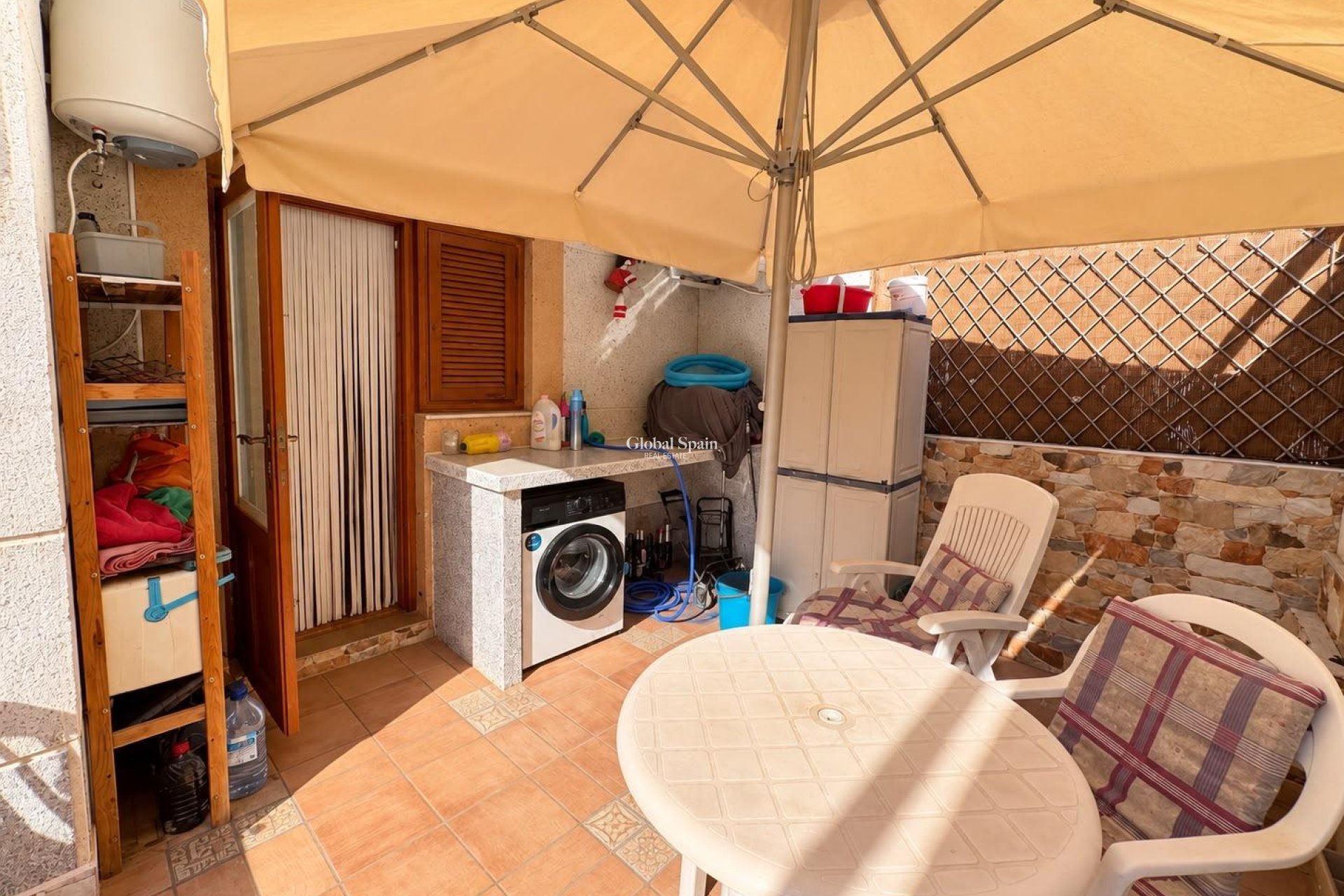 Venta - APARTAMENTO -
GUARDAMAR DEL SEGURA - El moncayo