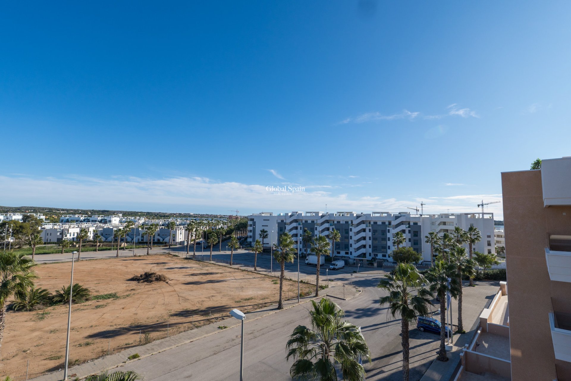 Venta - APARTAMENTO -
GUARDAMAR DEL SEGURA - El Raso
