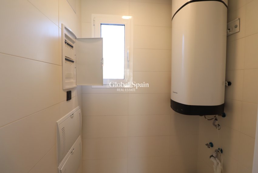 Venta - APARTAMENTO -
Guardamar del Segura - El Raso