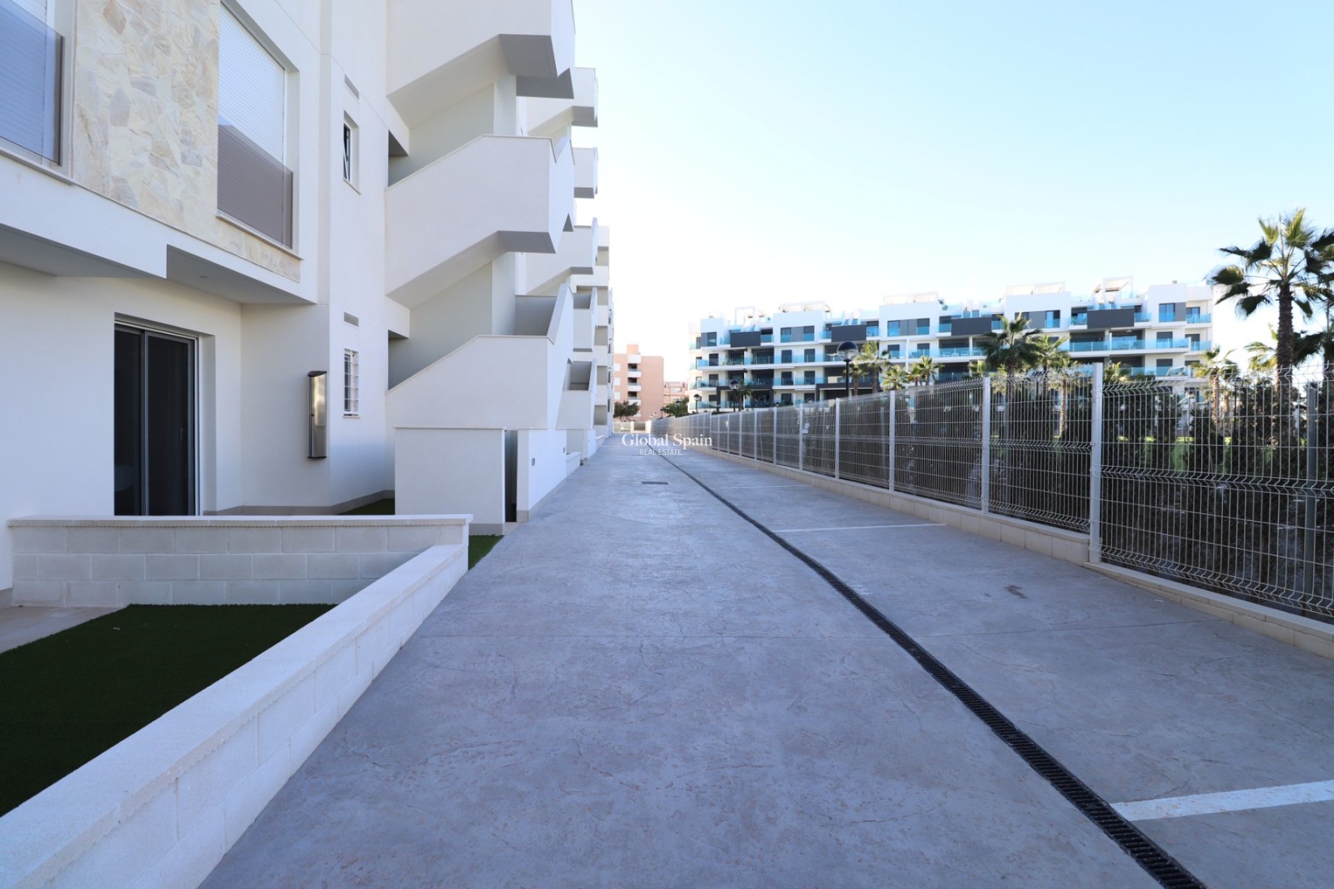 Venta - APARTAMENTO -
Guardamar del Segura - El Raso