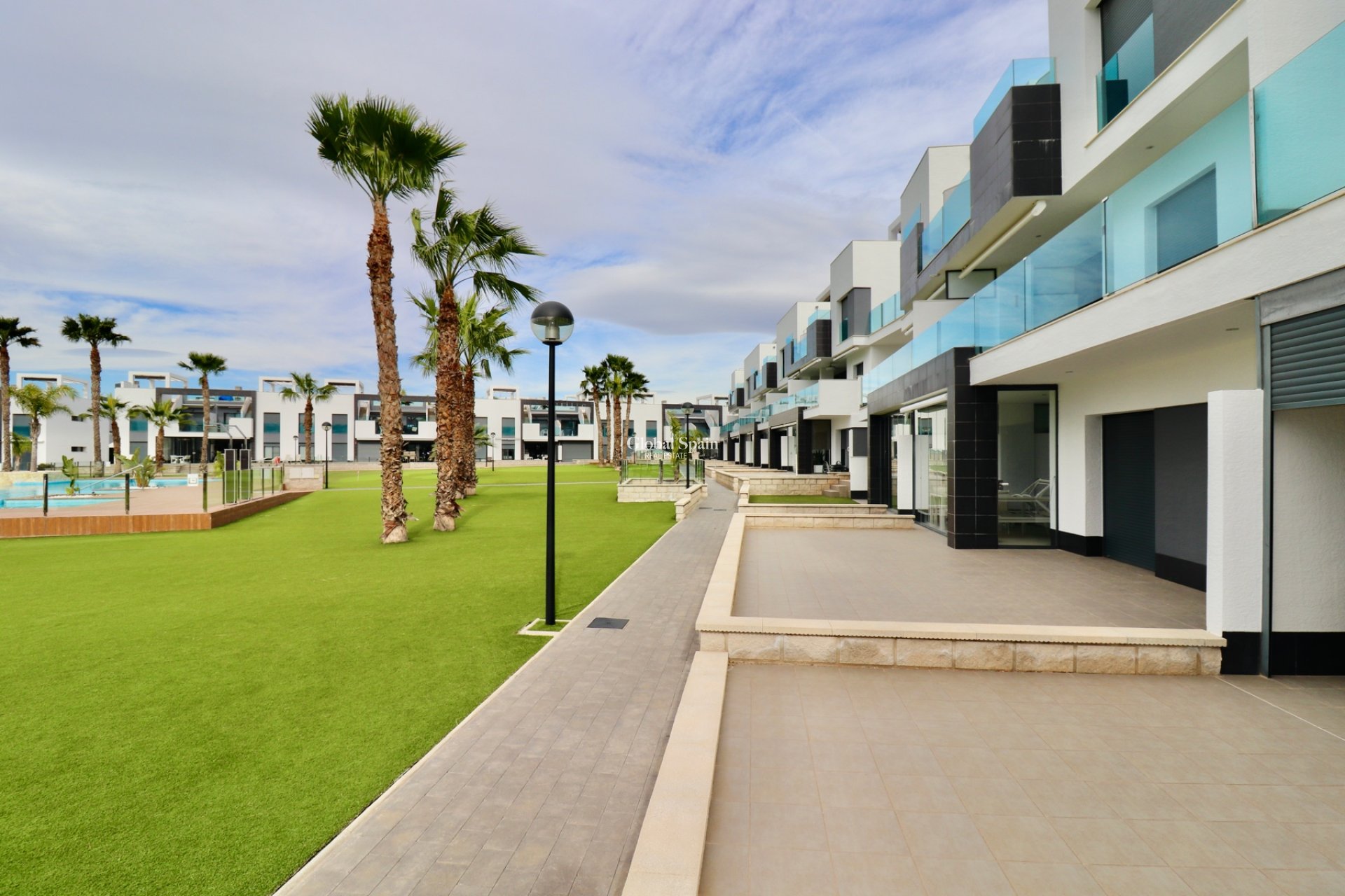 Venta - APARTAMENTO -
GUARDAMAR DEL SEGURA - Guardamar - El Raso