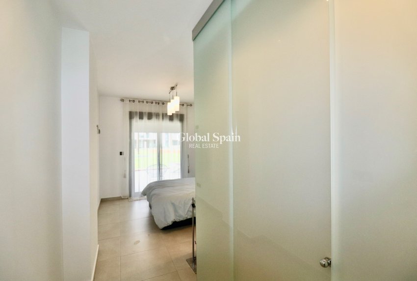Venta - APARTAMENTO -
GUARDAMAR DEL SEGURA - Guardamar - El Raso