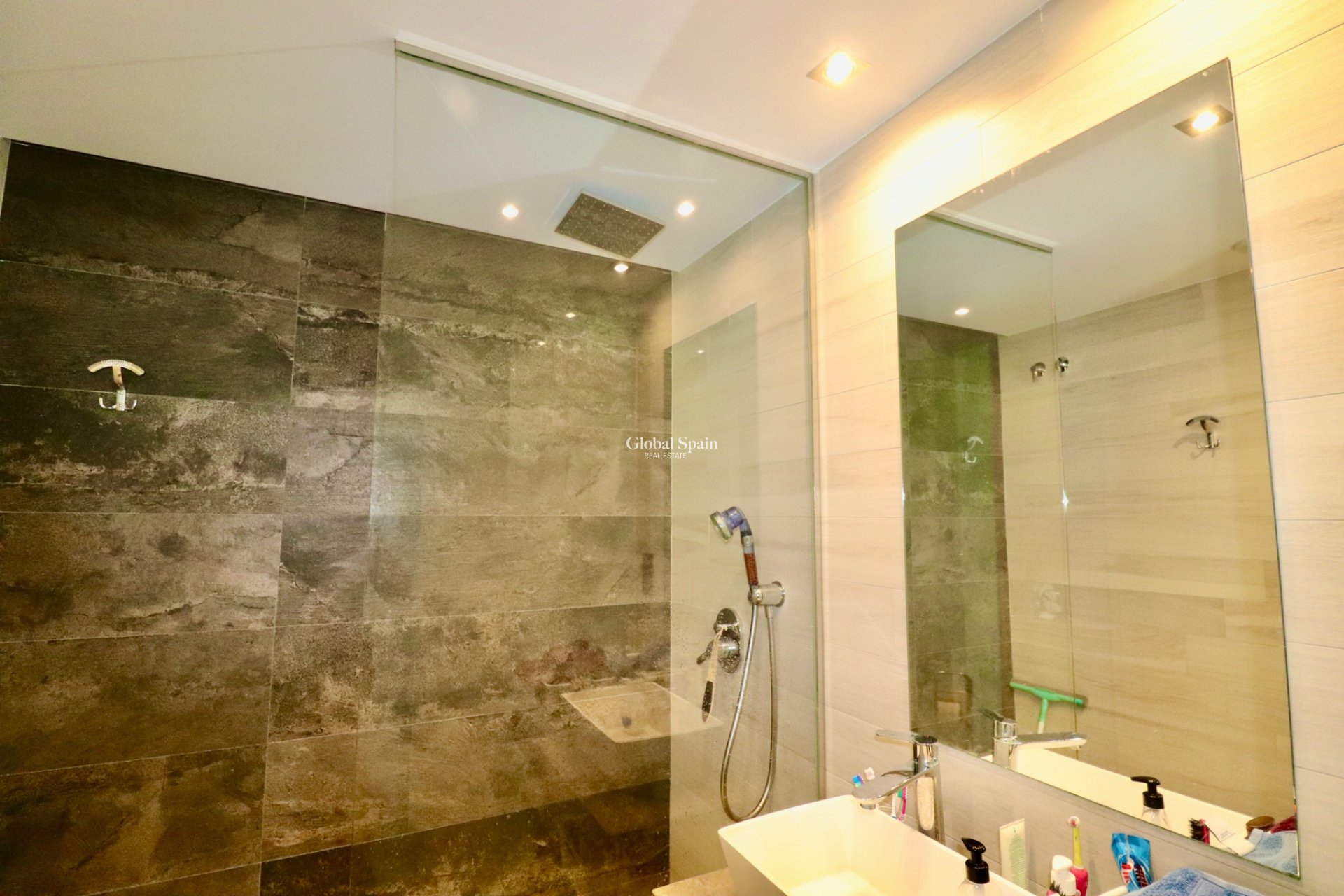 Venta - APARTAMENTO -
GUARDAMAR DEL SEGURA - Guardamar - El Raso