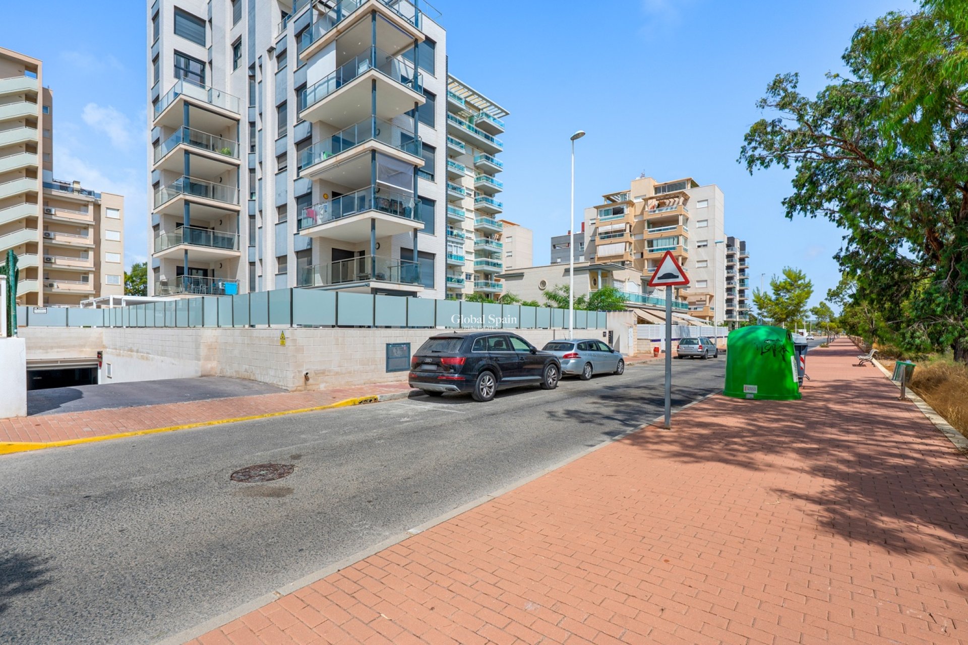 Venta - APARTAMENTO -
GUARDAMAR DEL SEGURA - Guardamar